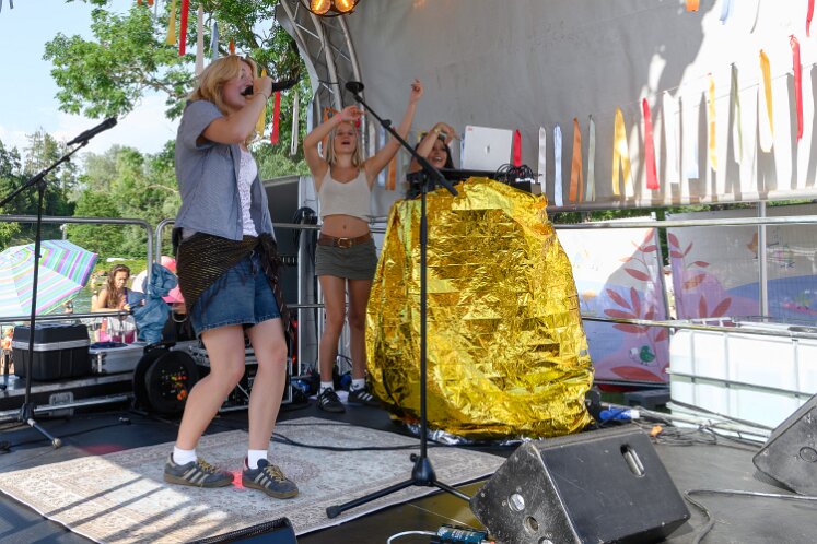 Luisa Schweig am Acoustic Lakeside 2026