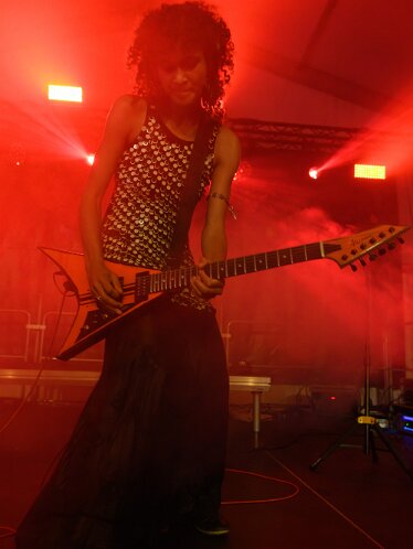 Uche Yara am Acoustic Lakeside 2026
