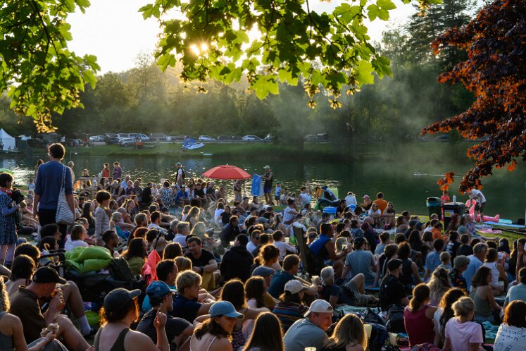 Acoustic Lakeside 2025