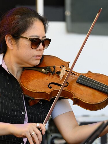 Simone Kopmajer mit Radio String Quartett